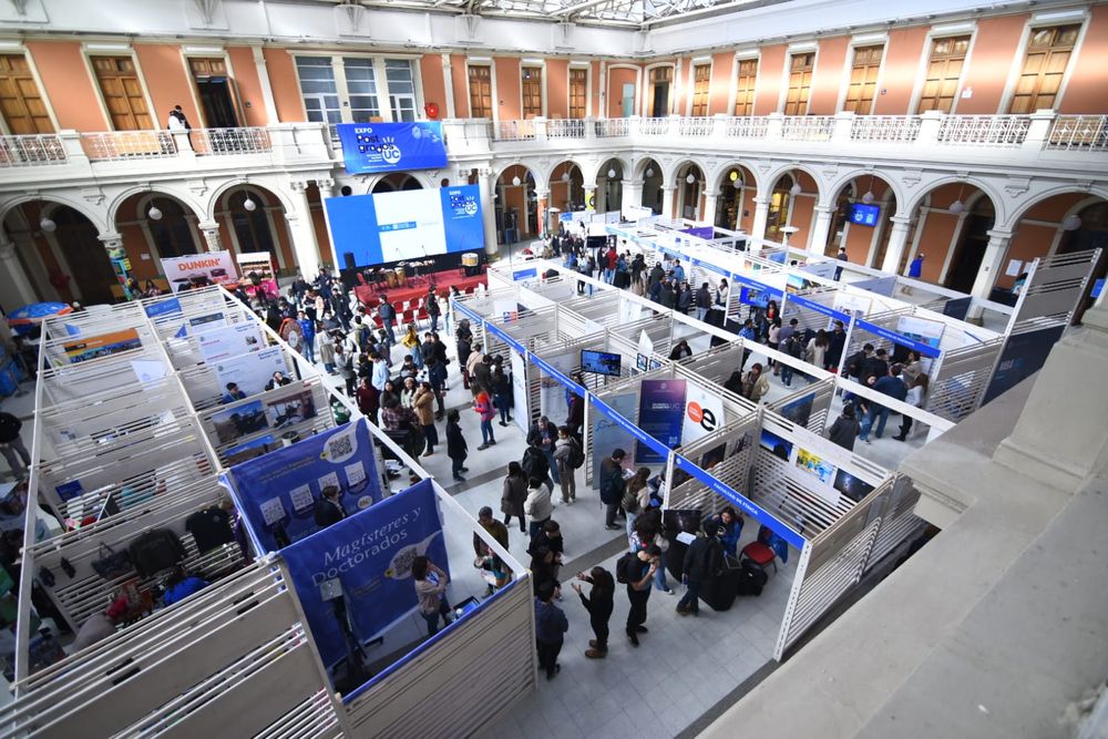 Visítanos en la Expopostgrados UC 2024